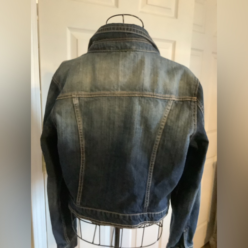 Jean jacket - Picture 2 of 3